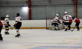 «Металлург-05» Верхняя Пышма и «ДЮСШ №4» Орск