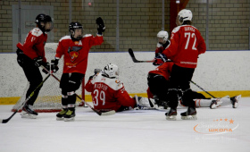 Металлург-2005 - Молот-2005