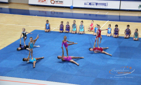 Отделение спортивной акробатики СШ им.Александра Козицына