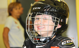 Воспитанники детского сада в хоккейной амуниции