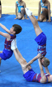 Отделение спортивной акробатики