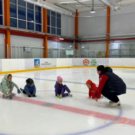 Первая тренировка по фигурному катанию