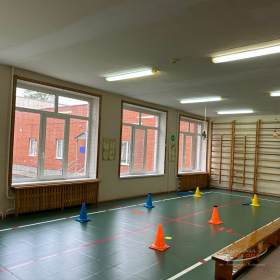 Уроки хоккея в ДС 22