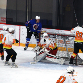 Пионер - Металлург