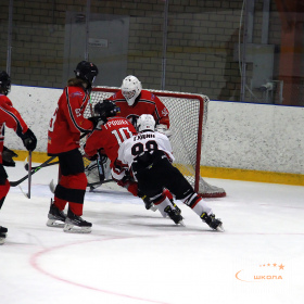 ХК «Авто – Верхняя Пышма» 2008 – ХК «D13» 2008