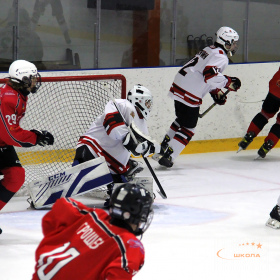 ХК «Авто – Верхняя Пышма» 2008 – ХК «D13» 2008