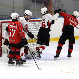 ХК «Авто – Верхняя Пышма» 2006 – ХК «Автомобилист» 2006