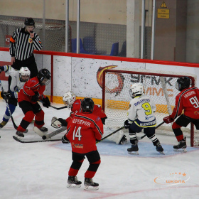 ХК «Горняк» (г. Оленегорск) - ХК «Авто» (г. Верхняя Пышма)