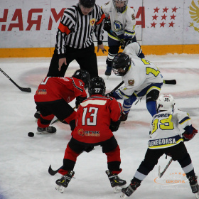 ХК «Горняк» (г. Оленегорск) - ХК «Авто» (г. Верхняя Пышма)