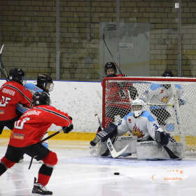 ХК «Авто – Верхняя Пышма» 2011 – ХК «Легенда» 2011