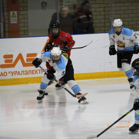 ХК «Авто – Верхняя Пышма» 2011 – ХК «Легенда» 2011