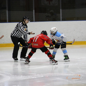 ХК «Авто – Верхняя Пышма» 2011 – ХК «Легенда» 2011