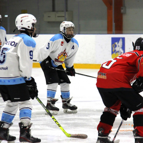 ХК «Авто – Верхняя Пышма» 2011 – ХК «Легенда» 2011