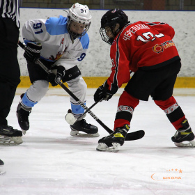 ХК «Авто – Верхняя Пышма» 2011 – ХК «Легенда» 2011