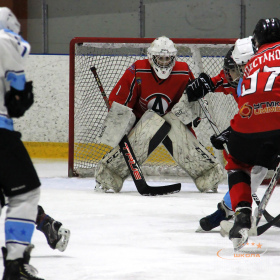 ХК «Авто – Верхняя Пышма» 2011 – ХК «Легенда» 2011