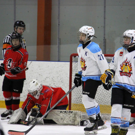 ХК «Авто – Верхняя Пышма» 2011 – ХК «Легенда» 2011