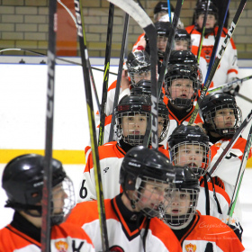 «Авто – Верхняя Пышма» – ХК «Молот»