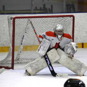 «Авто – Верхняя Пышма» – ХК «Молот»