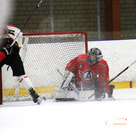 «Авто – Верхняя Пышма» – ХК «Молот»