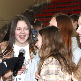 Ночное массовое катание на коньках