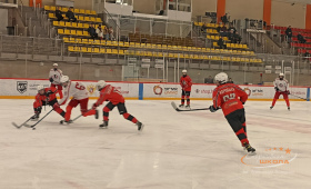 Товарищеские игры между командами ЮХЛ и МХЛ