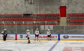 финал ЮХЛ в Омске