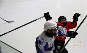 ХК Авто - ХК СШ А.В. Кожевникова