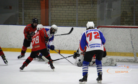 ХК Авто - ХК СШ А.В. Кожевникова