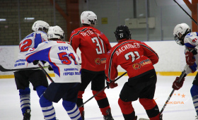 ХК Авто - ХК СШ А.В. Кожевникова