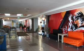 Холл первого этажа