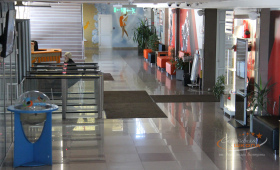 Холл первого этажа